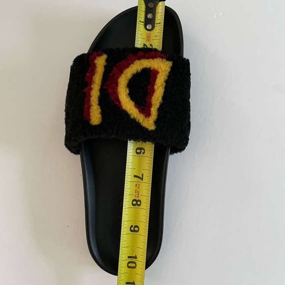 Fendi Black Shearling Vocabulary Pool Slides MENS 7 women 10 spell out logo - Picture 13 of 13